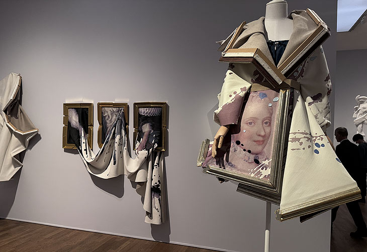 VIKTOR&ROLF - FASHION STATEMENTS Ausstellung in der Kunsthalle München 23.03.–06.10.2024 (ªFoto:Martin Schmitz)